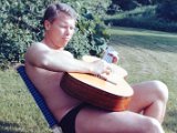 1985_002.jpg